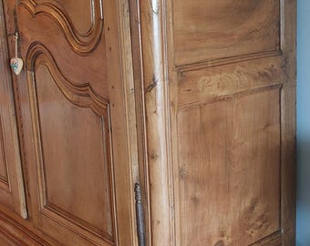 18th-century walnut trouser cabinet, originating from Béarn