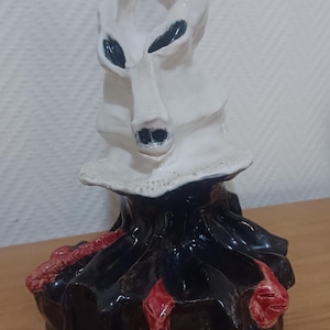 De blik van de duivel — Originele sculptuur van geglazuurde chamotteklei — hedendaagse kunst - Uniek stuk.