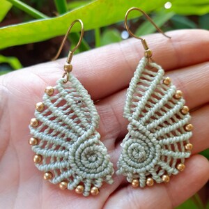 Macrame earring snail