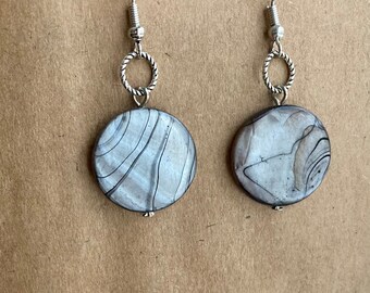 Grey Shell and Zinc Alloy Earrings, Silver