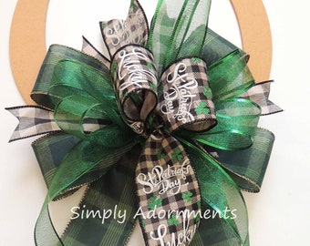 St Patrick's Day Bow, Emerald St Patrick's Day Bow, Plaid Check Shamrock Wreath bow, Lucky St Patrick's Day Bow, St Patrick Shamrock Bow