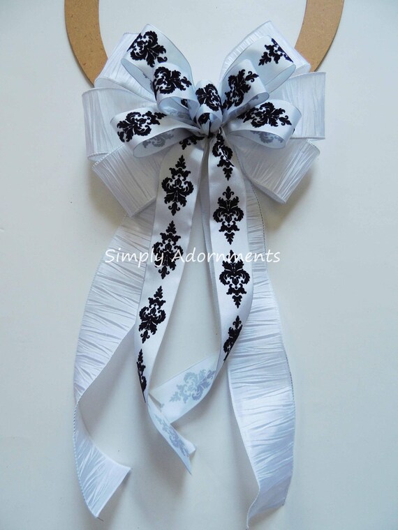 Black White Wedding bow, Black damask Bow, Wreath Bow, White wedding Chair bow, White Ceremony Chair bow, White Aisle bow, Church Pew Bow