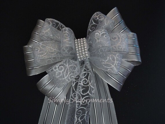 wedding pew bows