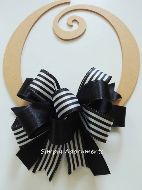 Black white Stripes Bow, Black Stripes Christmas Bow, Farmhouse stripe Wreath bow, Farmhouse sign Bow, Porch sign bow, black stripe Sign Bow