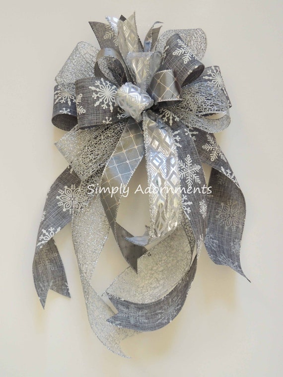 Grey Silver Christmas Bow, Gray Siver Snowflakes Christmas Tree Topper, Silver Grey Christmas Snowflake Lantern Bow, Christmas Wreath Bow