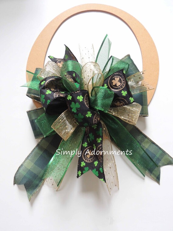 St Patrick Wreath Bow, Hunter Shamrock Bow, St Patrick's lantern Bow, St Patrick Shamrock Bow, Shamrock gift Bow, wreath door bow, Sign Bow Il_570xn