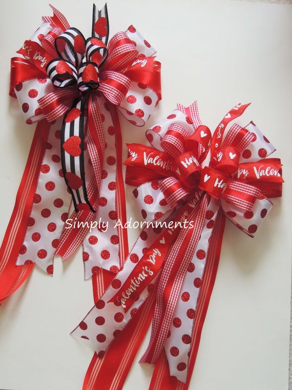 Red hearts wedding Pew Bow Valentine Wreath Bow Valentine Tree Topper Bow Wedding Pew Bow Valentine Red Hearts bow Valentine home decoration