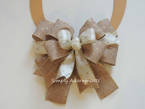 Tan Ivory Christmas Bow, Farmhouse Christmas Bow, Tan ivory Wreath Bow, Christmas door bow, Christmas Tree Bow, Gift Bow, Bow for decor