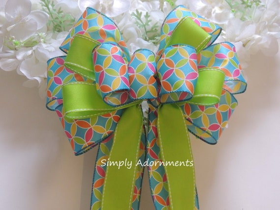 Multi Colored geometric Pattern Bow, Easter bow, Blue or Green Easter door Bow, Multicolored Easter Door Bow Interlocking Circle Pattern Bow