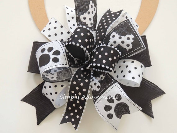 Paws Print Bow, Dogs Paw Bow, Pet lovers Party decor, Pet lovers Door Bow, Dog Lovers Sign Door bow, Dogs Wreath Bow, Paws Bones Prints Bow