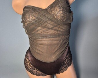 Body de encaje vintage La Perla Querida / Teddy de lencería de diseñador italiano / Body de malla transparente sin tirantes / Corsetería de lujo Y2K Italia