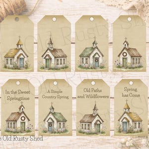Könnte beinhalten: Acht Geschenk-Anhänger im Vintage-Stil mit Aquarell-Illustrationen von kleinen Kirchen. Jeder Anhänger zeigt ein anderes Kirchen-Design, mit Text wie "In the Sweet Springtime" und "Spring has Come". Die Anhänger befinden sich auf einem rustikalen Holzgrund.