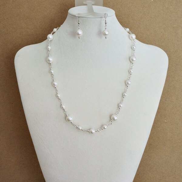 Pearl Necklace and Earring Set Pearl Wedding Jewelry Set Pearl and Silver Necklace Set Hand Linked Pearl and Silver Necklace and Earrings