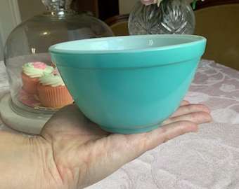 Ciotola impilabile Pyrex 401 vintage, colore azzurro uovo di pettirosso, piccola, da 1,5 pinte.