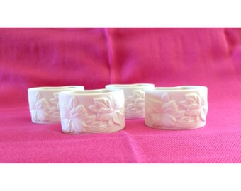 Gorham Bone China Napkin Rings Set of 4 Off-White Embossed Lily Linen Flowers Vintage Minimalist