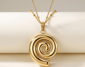 Gold Plated Snail Charm Pendant Necklace in Stainless Steel - Boho Beach Jewelry