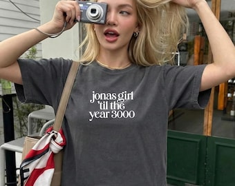 Jonas Girl Til Year 3000 Boxy Tee, Rock Band Graphic Boxy Tee, Music Lover Tshirt, Concert Merch, 90s Heavy Metal Gift