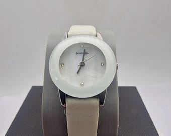 Ekegant SEKONDA Ladies Quartz Fashion watch with white mother od pearl dial