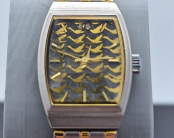 Striking vintage Landren ladies' quartz watch Eceptional elegance distinctive retro styling, Stainless steel bracelet