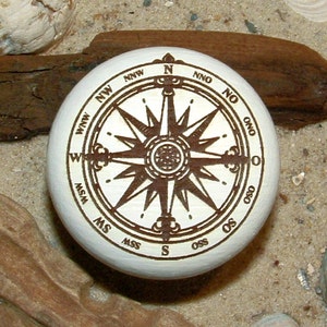 Furniture knob Windrose Compass rose engraving maritim furniture button wood engraving incl screw image 1