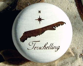 Furniture knob Terschelling West Frisian island engraving wood furniture button Netherlands incl. screw