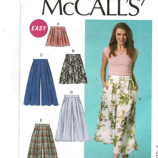 McCalls M7131 Ladies EASY Full Shorts & Gaucho Pants Woman Sewing Pattern in 4 Lengths, Misses Size 16 18 20 22 24, Complete 2010s Uncut