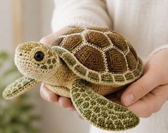 Tartaruga marina di peluche all'uncinetto, tartaruga amigurumi fatta a mano, peluche di animale marino, decorazione per la cameretta a tema marino, regalo a tema vita marina