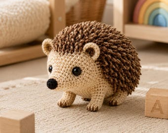 Peluche a forma di riccio all'uncinetto, giocattolo amigurumi a forma di riccio fatto a mano, animale di peluche del bosco, decorazione per la cameretta, regalo per baby shower
