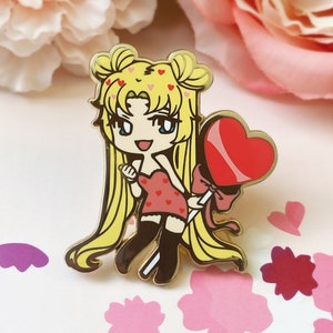 Valentine Usagi Pin