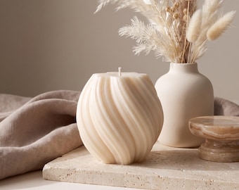 Hand-Poured Sculptural Candle | Twist No. 1, Modern Nordic Home Decor
