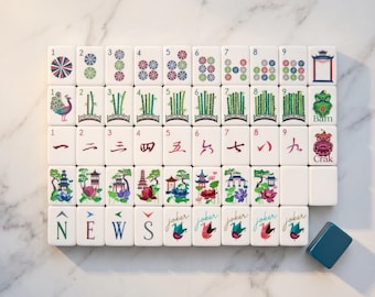 Mahjongset met blauwe tegels | Complete spelset van 160 stuks - Kleurrijk Chinees tegelspel met jokers - Cadeau voor mahjongspelers