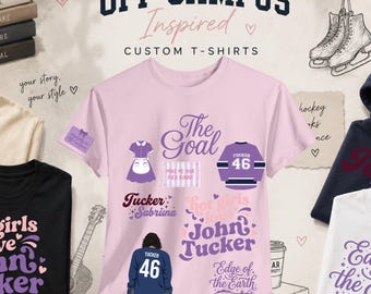 Könnte beinhalten: Ein hellrosa T-Shirt mit violetten Grafikdesigns, darunter ein Eishockeytrikot mit der Nummer 46, der Text The Goal, Tucker Sabrina, Hot girls love John Tucker und Edge of the Earth sowie eine kleine Abbildung eines Kleides.