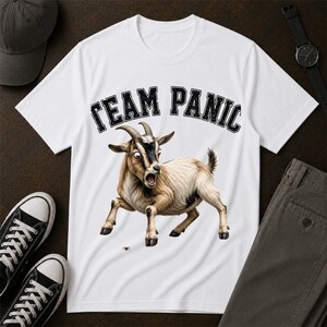 面白いヤギのシャツ、チームパニックの怖がったヤギのTシャツ