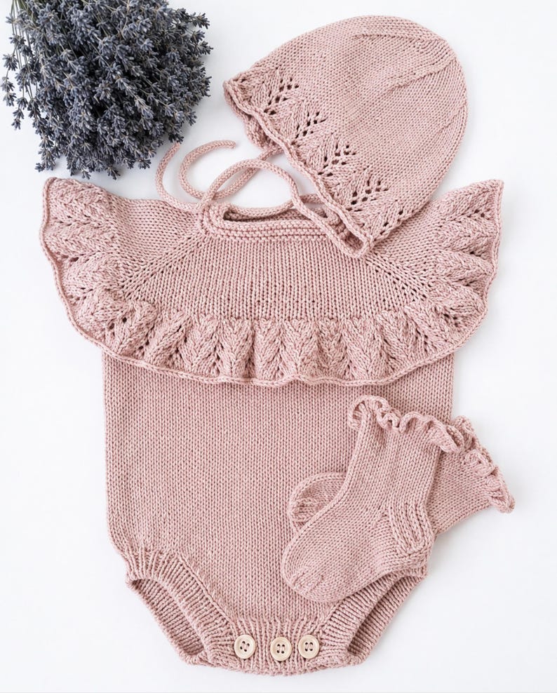 Hospital Clothes Pattern Newborn Cotton Blend Knit Set: Ruffled Onesie, Hat, Booties (hospital ...