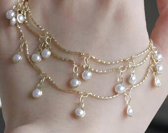 Delicada cadena de perlas doradas: collar de capas retro francés para una delicada gargantilla minimalista de perlas (50 cm)