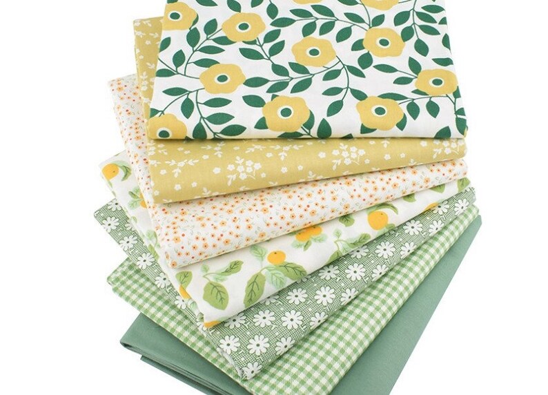 Scrap Bundle Fabric Scraps Cotton Fabric Remnants Flower Etsy Canada