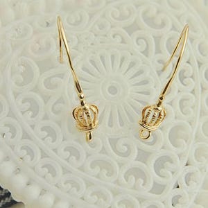 Crown Ear Wires, Gold Plated French Hook Earring Findings for DIY Dangle Earring Making 6pcs