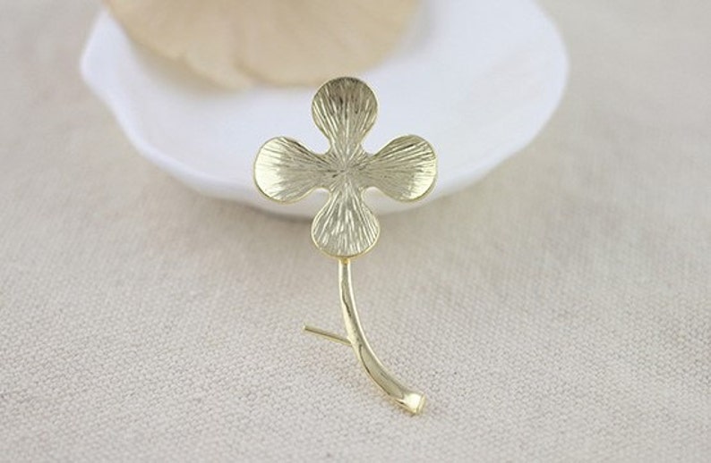 safety pin brooch vintage brass brooch 3pcs raw Brass plating gold flower brooch cab finding