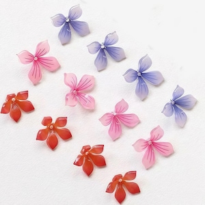 Doorschijnende hortensia bloembedels, gemengde kleuren hars bloemenversieringen voor doe-het-sieraden, ambachtelijke lenteprojecten (8 stuks)