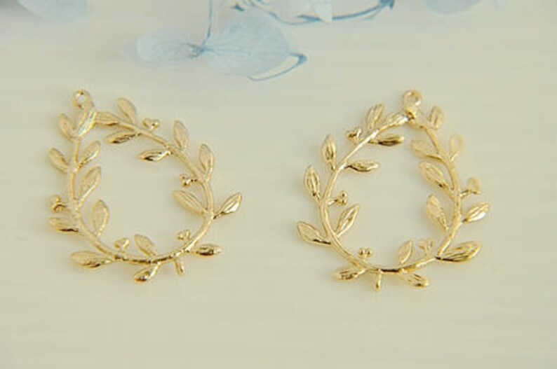 gold leaves pendant 4pcs brass plated gold Water drops leaf pendant brass leaves