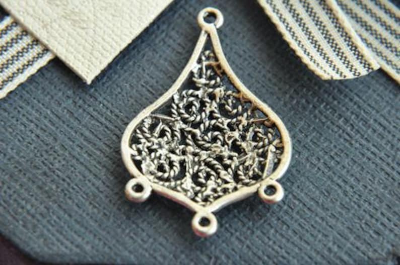 vintage metal charm-10pcs alloy antique silver flower earring pendant finding