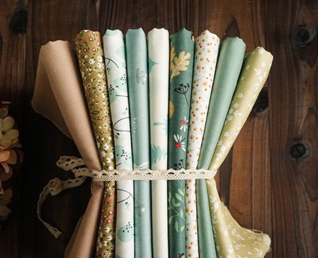 Scrap Bundle Fabric Scraps Cotton Fabric Remnants Flower Etsy