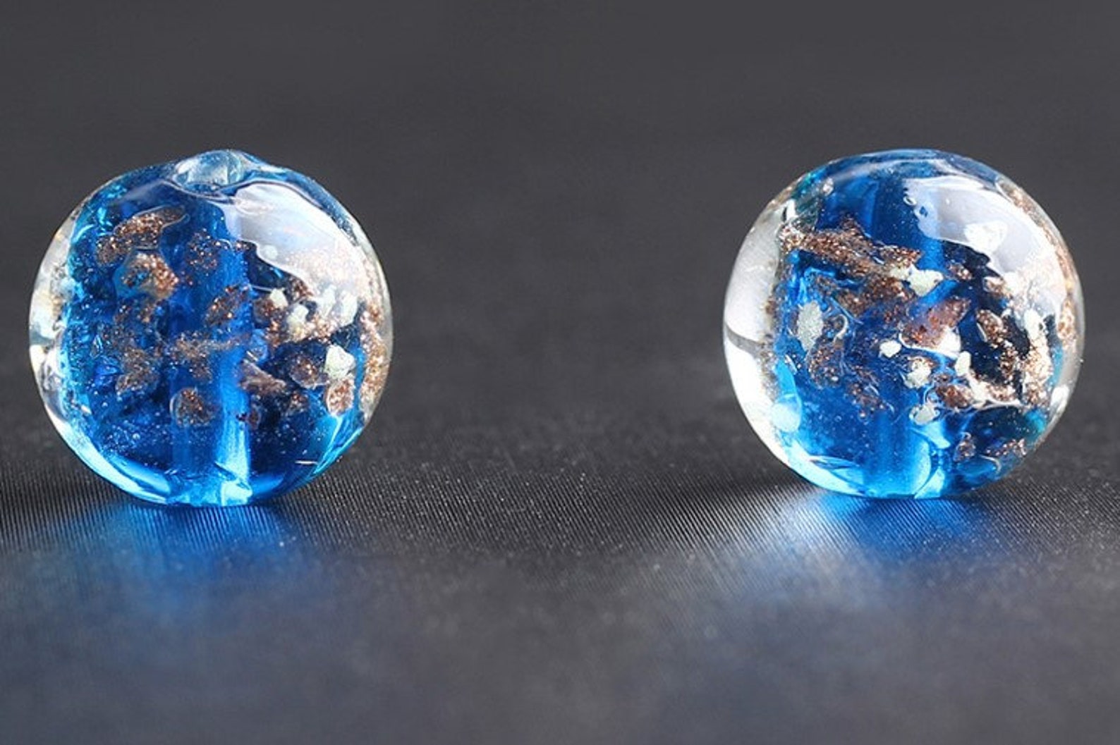 Small glass bead10pcs Twocolor silver foil glass beads Etsy