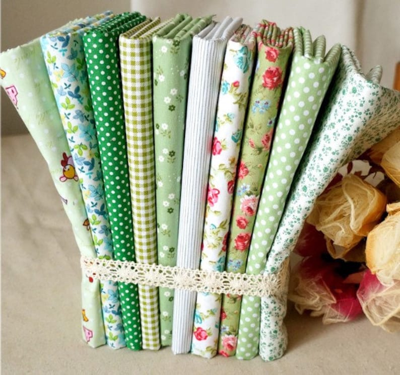 Scrap Bundle Fabric Scraps Cotton Fabric Remnants Flower Etsy