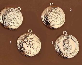 Vintage Style Brass Photo Locket: Necklace Making Supplies (5pcs)