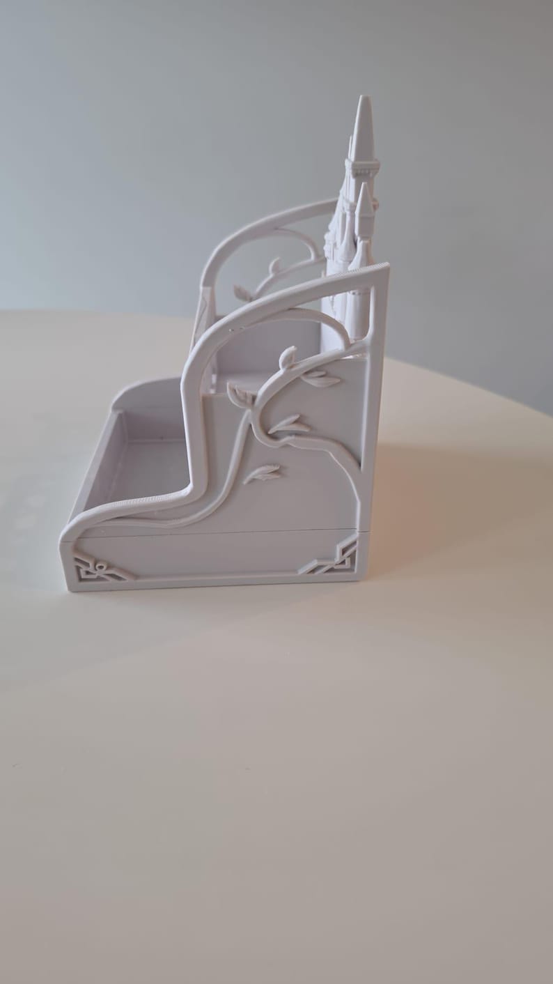 Organizador de mesa de 2 níveis em formato de castelo de princesa imagem 9