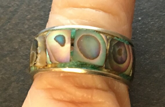 Ring, abalone shell set in silver. - image 1