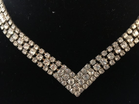 Vintage rhinestone choker.