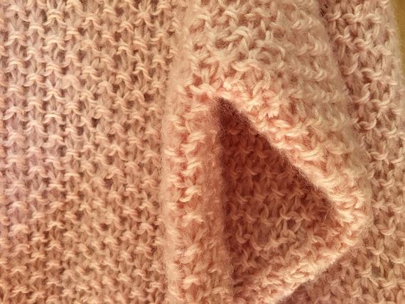 Hand knit sweater - image 6