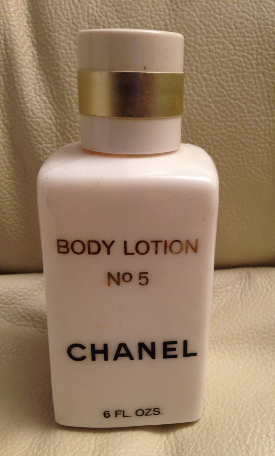 Chanel No. 5 Body Lotion. -  Sweden